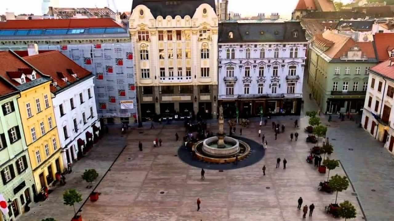 Città vecchia il centro storico di Bratislava